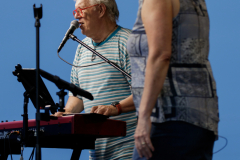 Dennis_0467c009